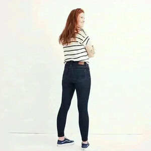 Madewell 9” high-rise skinny jeans size 25 (Women’s size 0) high waist